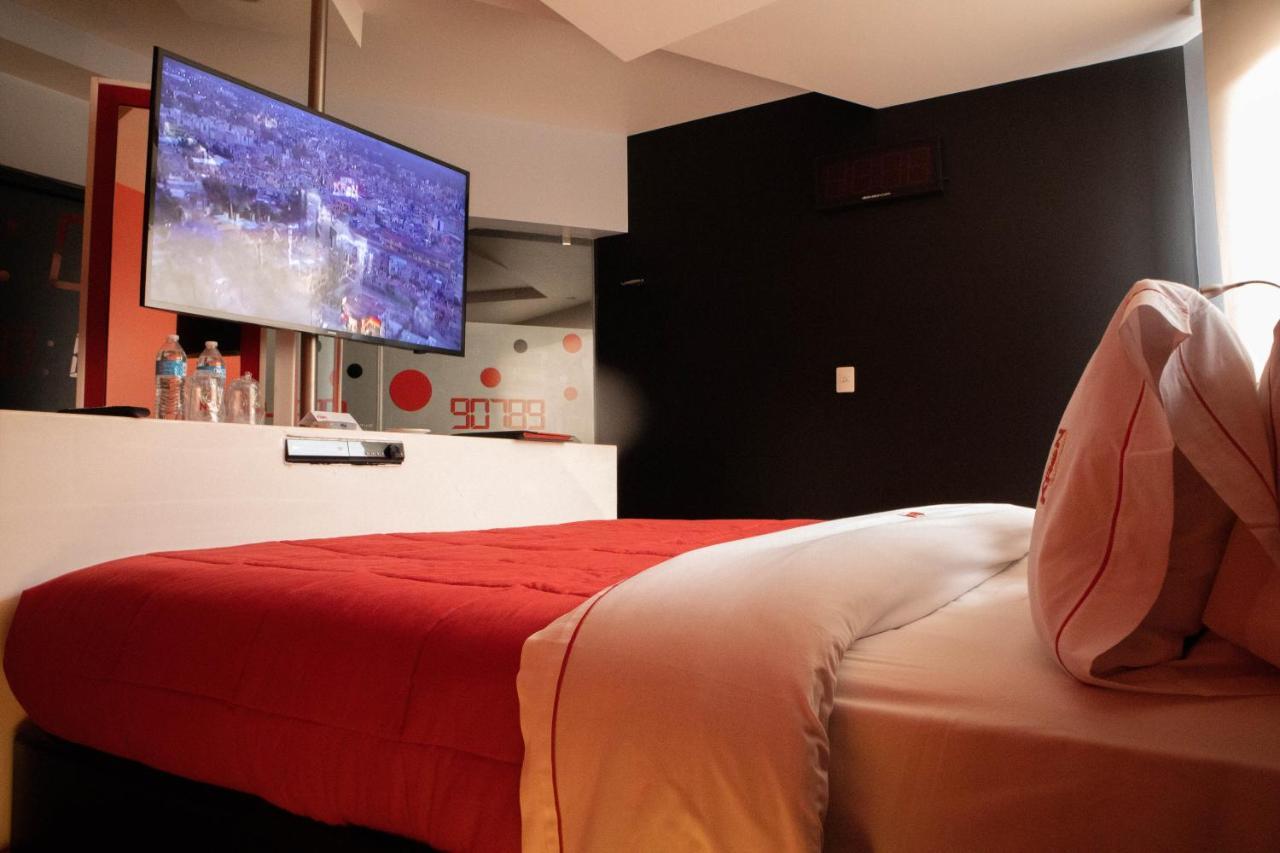 Love Hotel Kron Mexikóváros Kültér fotó
