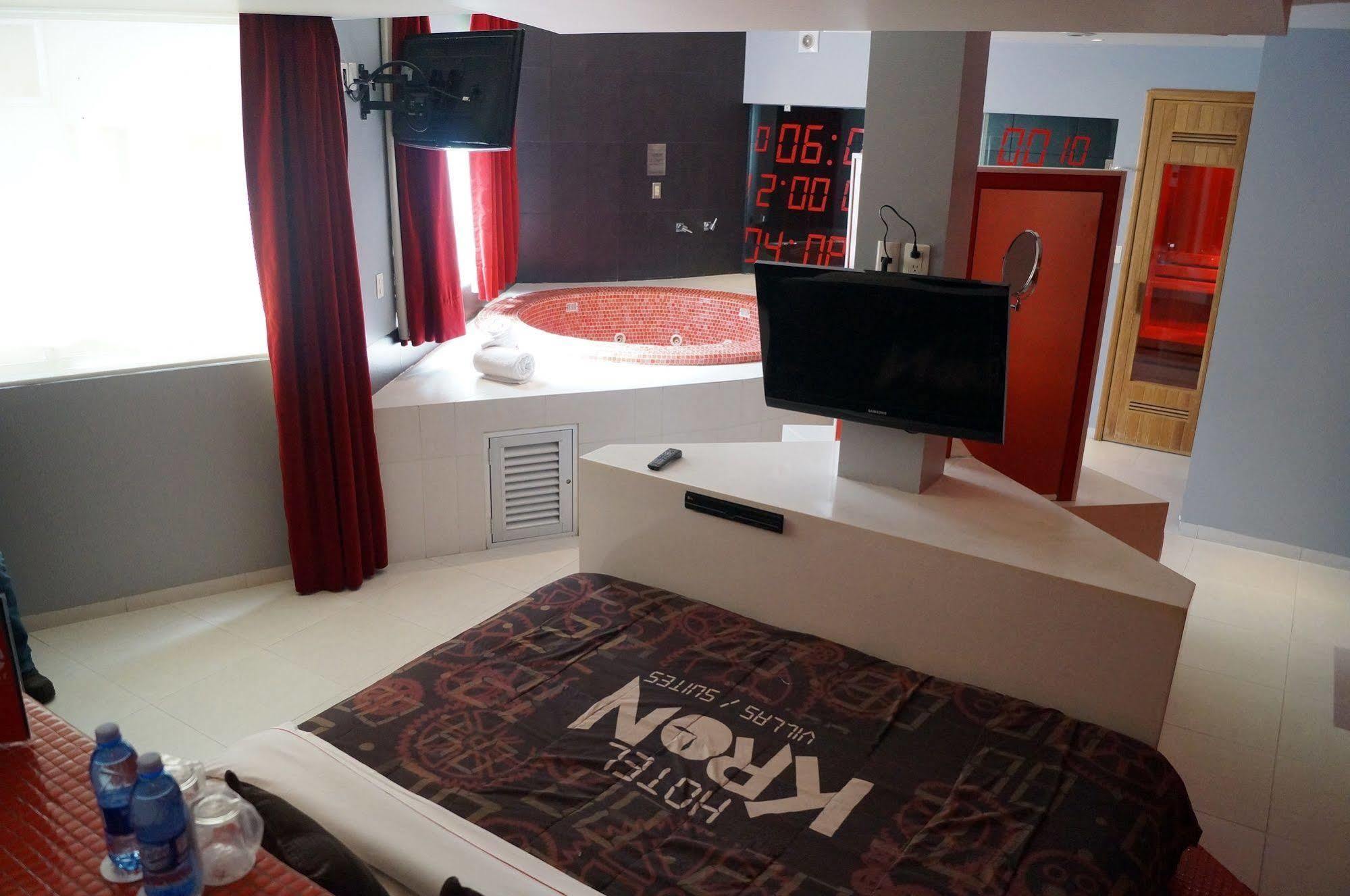 Love Hotel Kron Mexikóváros Kültér fotó