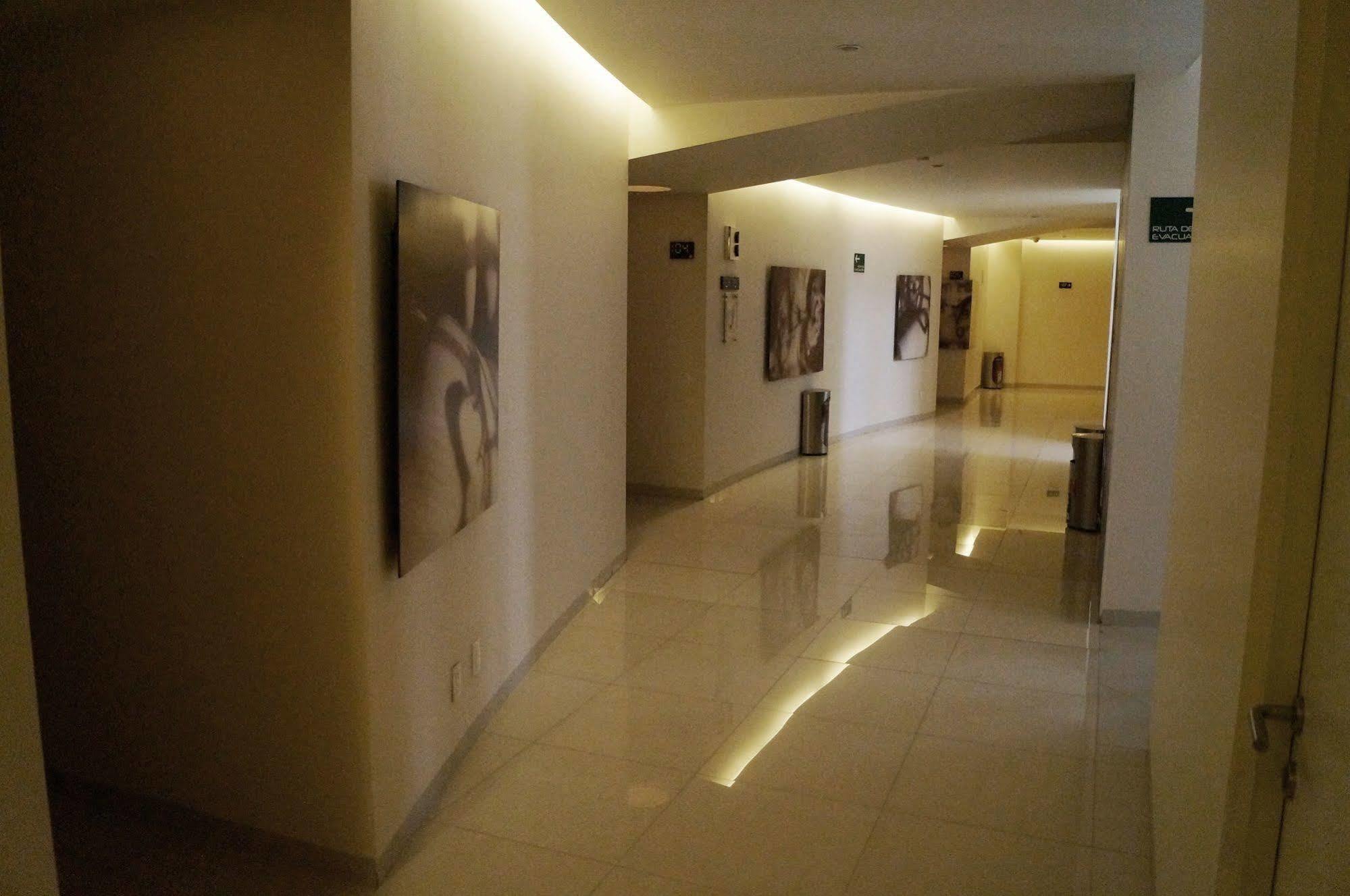 Love Hotel Kron Mexikóváros Kültér fotó